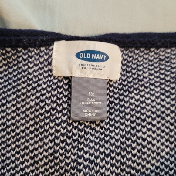 1X Old Navy Blue & White Checkered Sweater - Picture 3 of 10